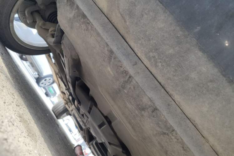 Used Volkswagen Touareg 2011 3.0 TSI Comfort Version Chassis Front