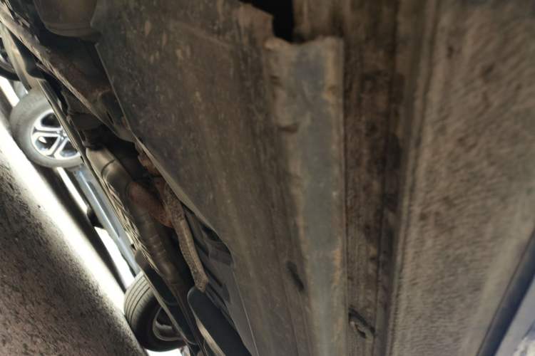 Used Volkswagen Touareg 2011 3.0 TSI Standard Version Chassis Front Left