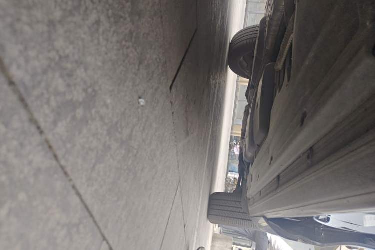 Used Volkswagen Touareg 2011 3.0 TSI High-End Version Chassis Front Left