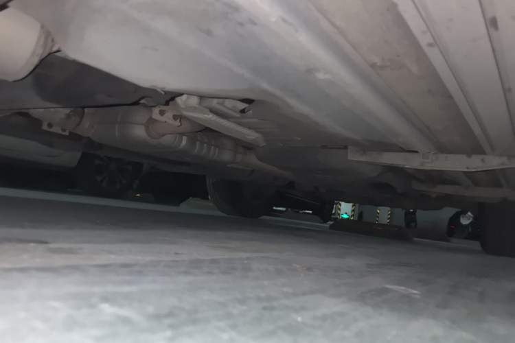 Used Volkswagen Touareg 2011 3.0 TSI Standard Version Chassis Front Left