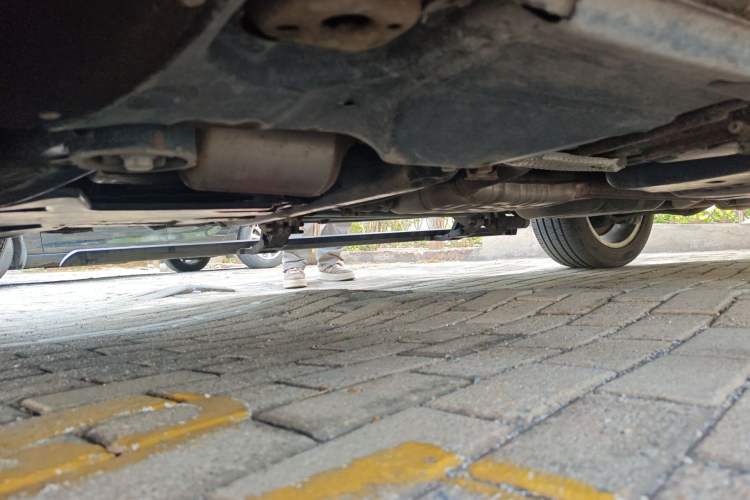 Used Volkswagen Touareg 2011 3.0 TSI Hybrid Chassis Front Left
