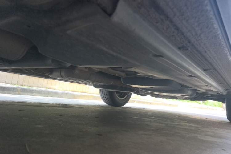 Used Volkswagen Touareg 2011 3.0 TSI Standard Version Chassis Front Left