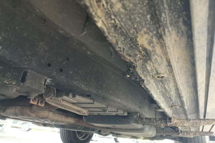 Used Volkswagen Touareg 2011 3.0 TSI Standard Version Chassis Front Left
