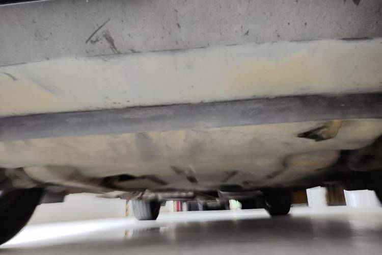 Used Volkswagen Touareg 2011 3.0 TSI Standard Version Chassis Front