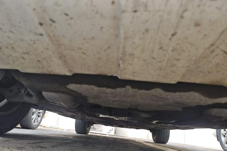 Used Volkswagen Touareg 2011 3.0 TSI Comfort Version Chassis Front