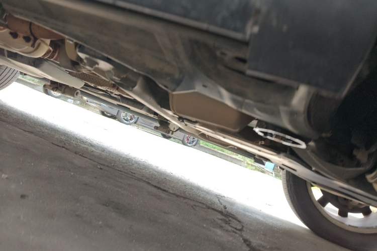 Used Volkswagen Touareg 2011 3.0 TSI Comfort Version Chassis Front Right