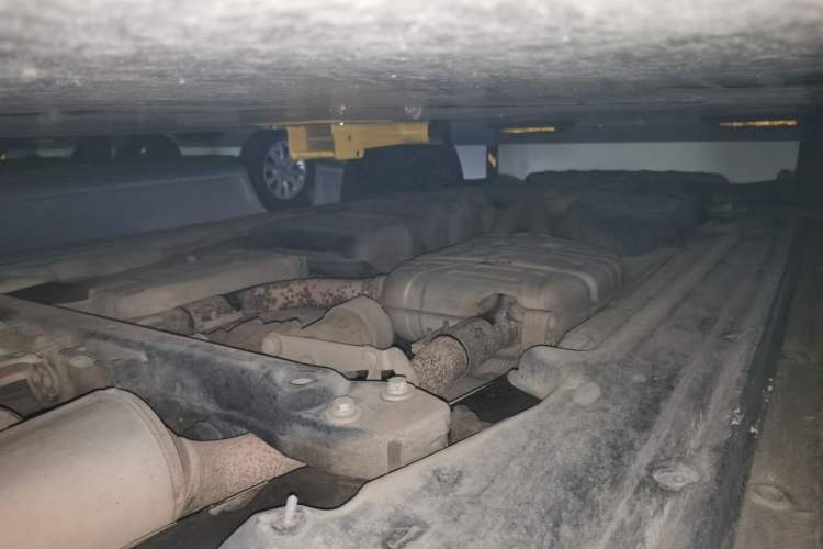 Used Volkswagen Touareg 2011 3.0 TSI Comfort Version Chassis Front Right