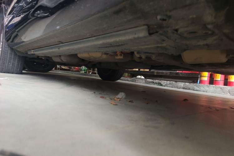 Used Volkswagen Touareg 2011 3.0 TSI Comfort Version Chassis Front Right
