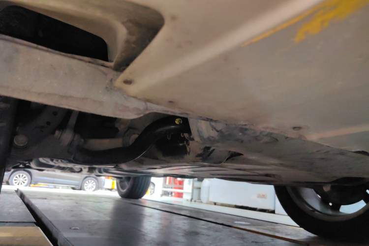 Used Volkswagen Touareg 2011 3.0 TSI Comfort Version Chassis Front Right