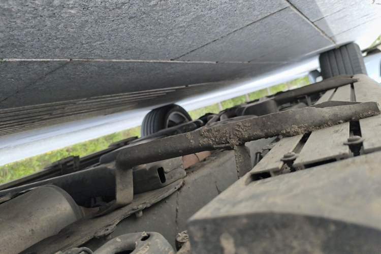 Used Volkswagen Touareg 2011 3.0 TSI Standard Version Chassis Front Right