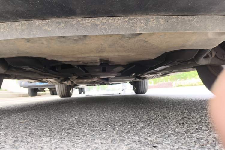 Used Volkswagen Touareg 2011 3.0 TSI Comfort Version Chassis Front