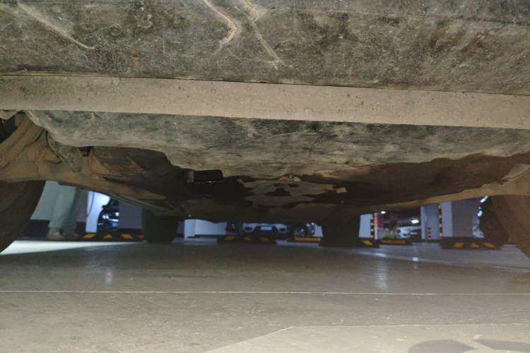 Used Volkswagen Touareg 2011 3.0 TSI Standard Version Chassis Front