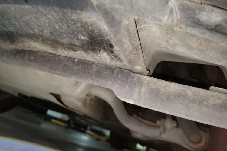 Used Volkswagen Touareg 2011 3.0 TSI Comfort Version Chassis Front
