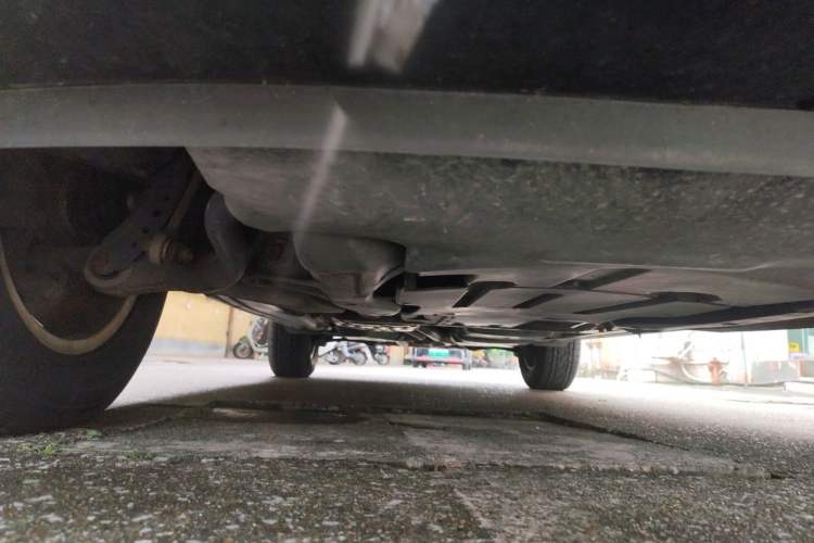 Used Volkswagen Touareg 2011 3.0 TSI Comfort Version Chassis Front