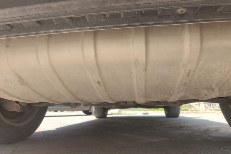 Used Volkswagen Touareg 2011 3.0 TSI High-End Version Chassis Rear
