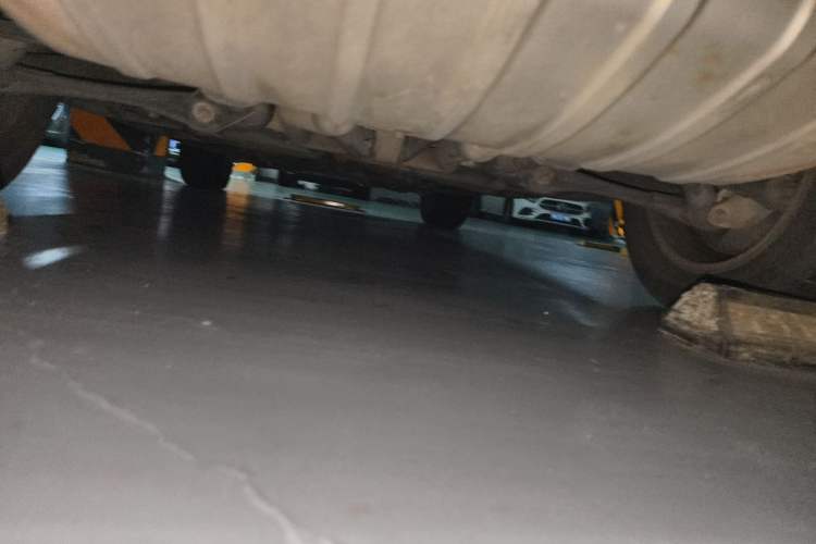 Used Volkswagen Touareg 2011 3.0 TSI High-End Version Chassis Rear