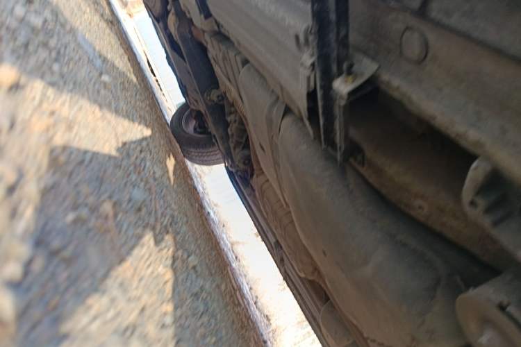 Used Volkswagen Touareg 2011 3.0 TSI Comfort Version Chassis Rear Left