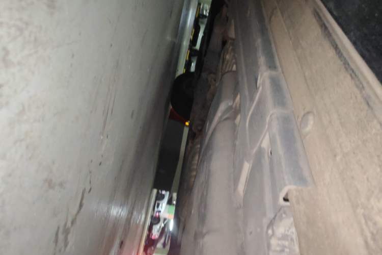 Used Volkswagen Touareg 2011 3.0 TSI Comfort Version Chassis Rear Left