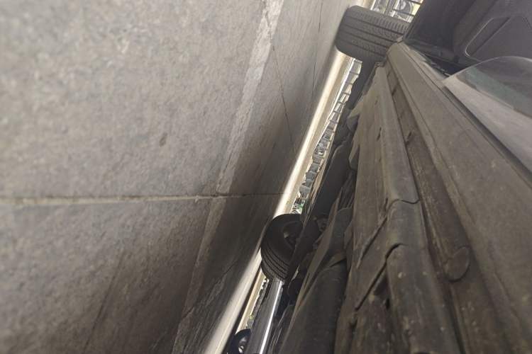 Used Volkswagen Touareg 2011 3.0 TSI High-End Version Chassis Rear Left