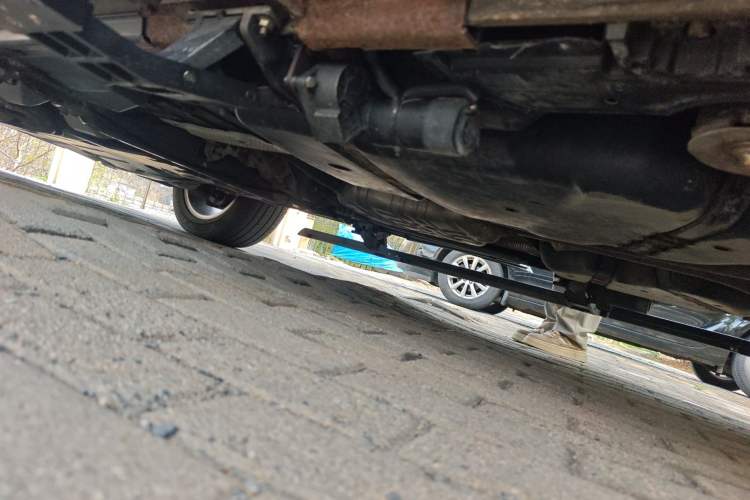 Used Volkswagen Touareg 2011 3.0 TSI Hybrid Chassis Rear Left