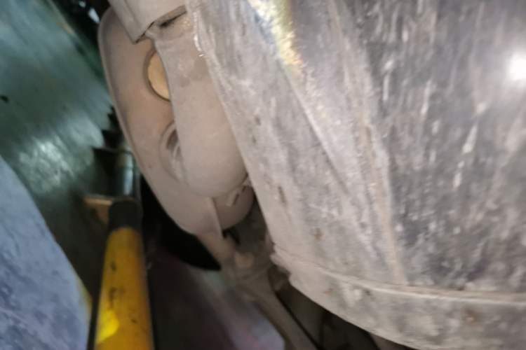 Used Volkswagen Touareg 2011 3.0 TSI Comfort Version Chassis Rear Left