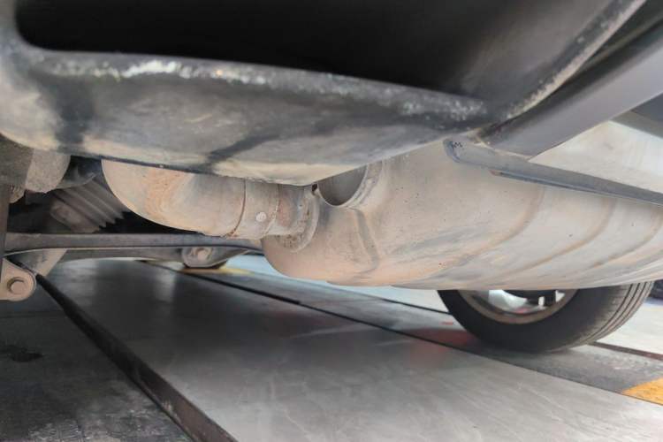 Used Volkswagen Touareg 2011 3.0 TSI Comfort Version Chassis Rear Left