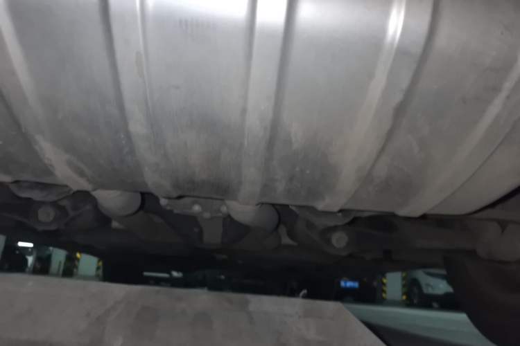 Used Volkswagen Touareg 2011 3.0 TSI Standard Version Chassis Rear