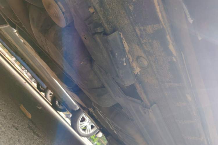 Used Volkswagen Touareg 2011 3.0 TSI Comfort Version Chassis Rear Right