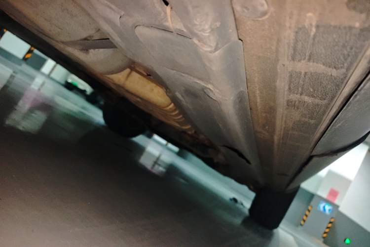 Used Volkswagen Touareg 2011 3.0 TSI Standard Version Chassis Rear Right