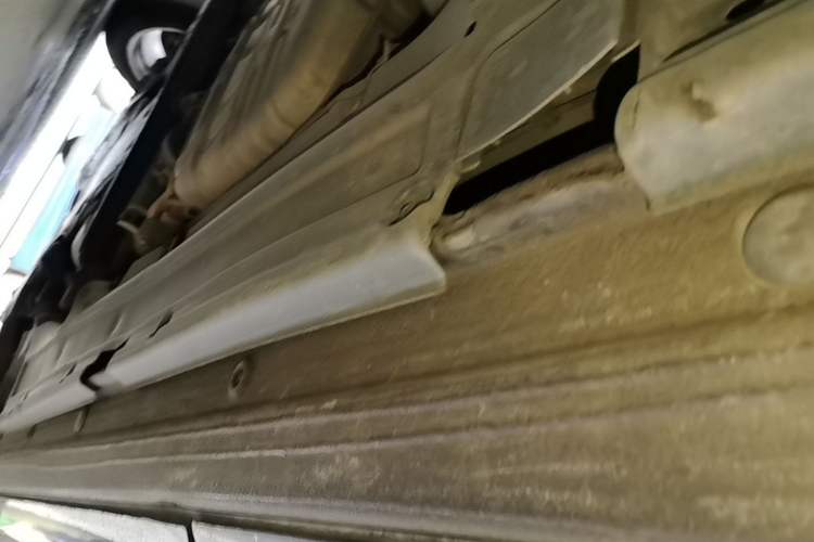 Used Volkswagen Touareg 2011 3.0 TSI Comfort Version Chassis Rear Right