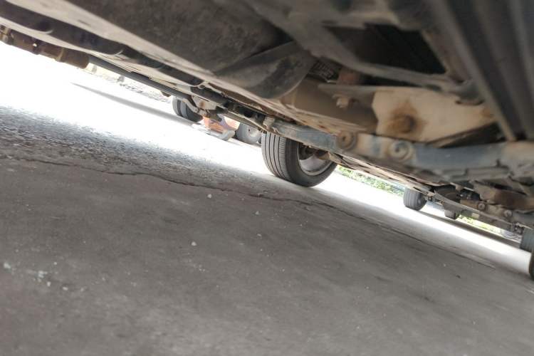 Used Volkswagen Touareg 2011 3.0 TSI Comfort Version Chassis Rear Right