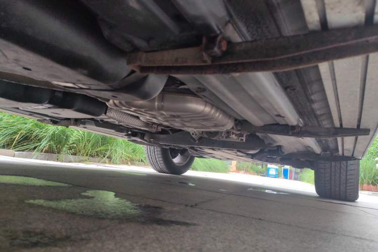 Used Volkswagen Touareg 2011 3.0 TSI Luxury Edition Chassis Rear Right