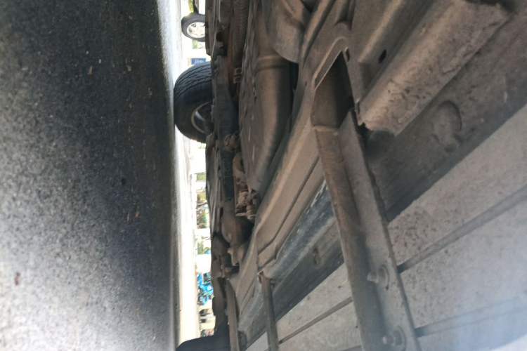 Used Volkswagen Touareg 2011 3.0 TSI Comfort Version Chassis Rear Right