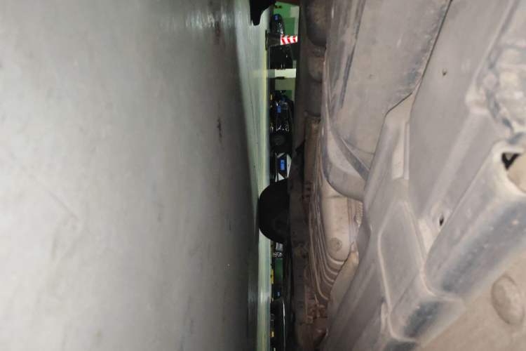 Used Volkswagen Touareg 2011 3.0 TSI Comfort Version Chassis Rear Right