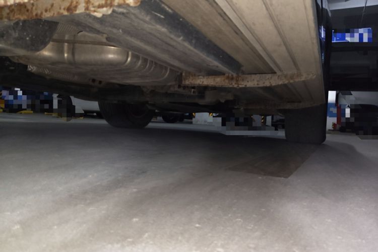 Used Volkswagen Touareg 2011 3.0 TSI Comfort Version Chassis Rear Right