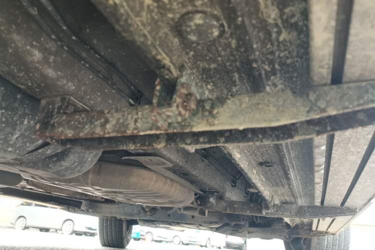 Used Volkswagen Touareg 2011 3.0 TSI Standard Version Chassis Rear Right