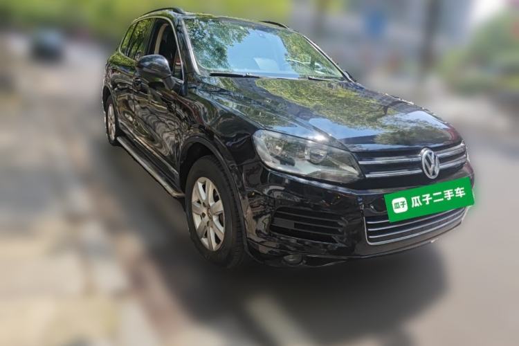 Used Volkswagen Touareg 2011 3.0 TDI Diesel Standard Version Exterior 2