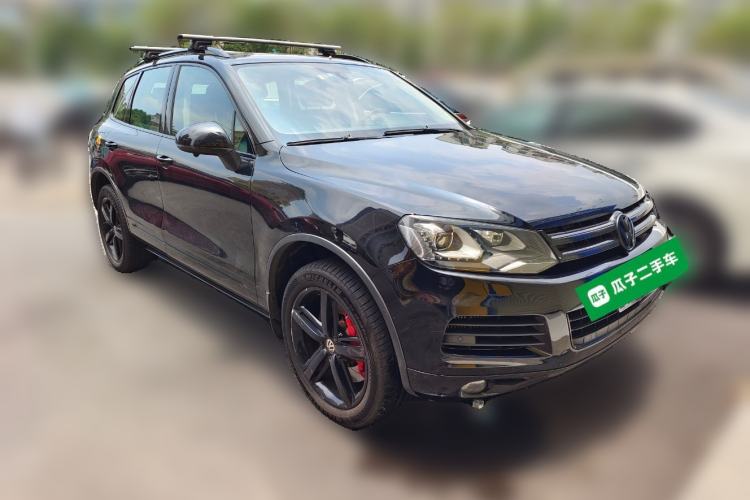 Used Volkswagen Touareg 2011 3.0 TDI Diesel Comfort Version Exterior 2