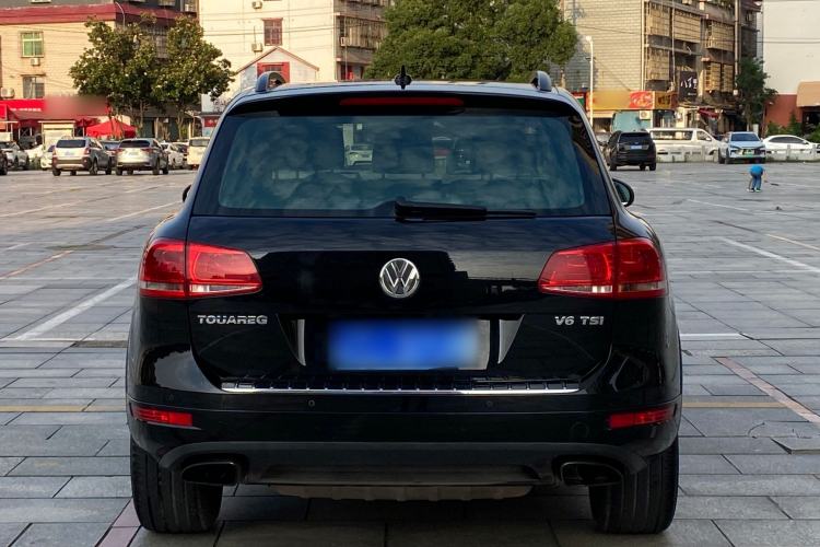 Used Volkswagen Touareg 2011 3.0 TSI Comfort Version Exterior 4