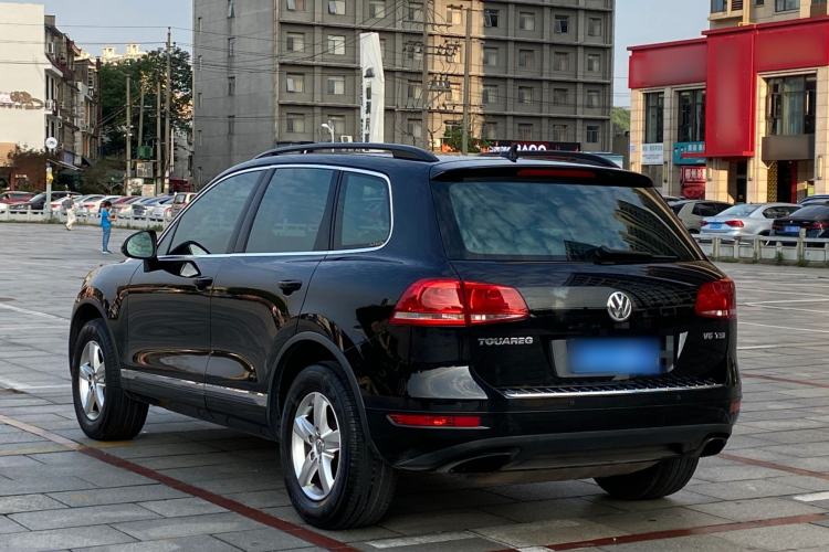 Used Volkswagen Touareg 2011 3.0 TSI Comfort Version Exterior 5