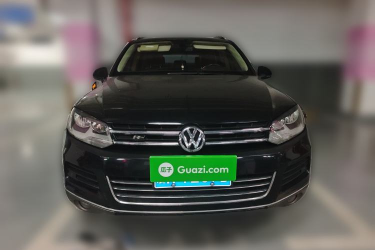 Used Volkswagen Touareg 2011 3.0 TSI Standard Version Front