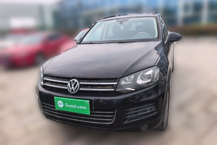 Used Volkswagen Touareg 2011 3.0 TSI Standard Version Front