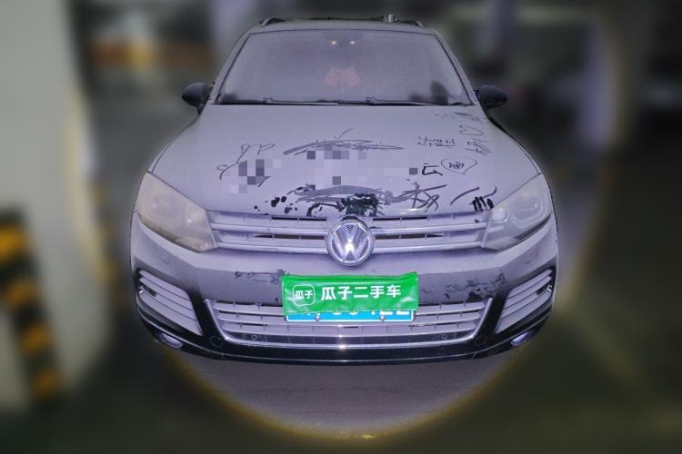 Used Volkswagen Touareg 2011 3.0 TSI Standard Version Front