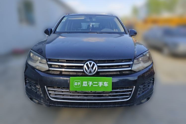 Used Volkswagen Touareg 2011 3.0 TSI Standard Version Front