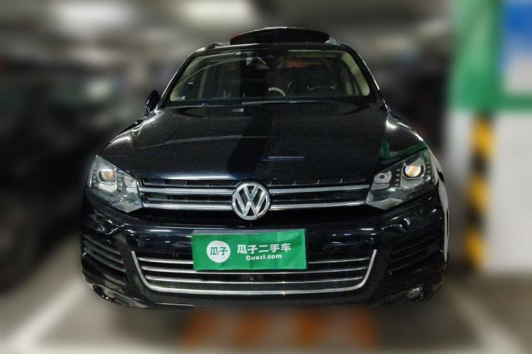 Used Volkswagen Touareg 2011 3.0 TSI Luxury Edition Front