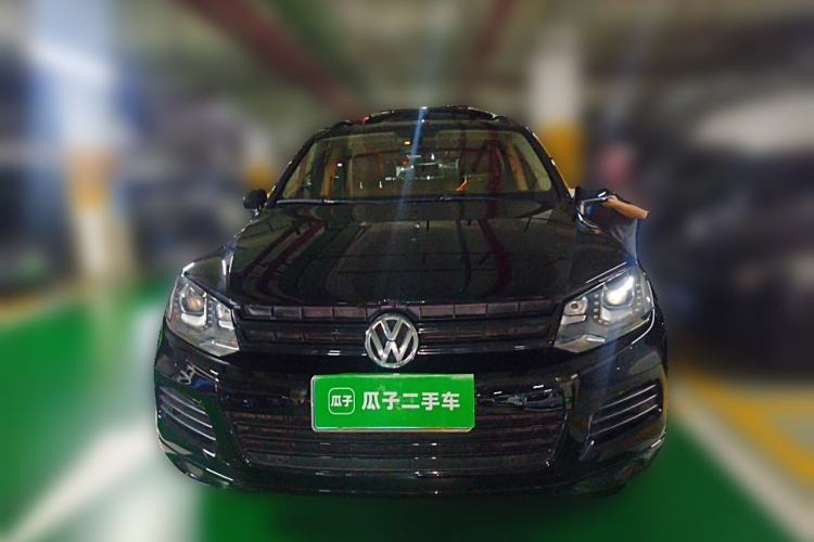 Used Volkswagen Touareg 2011 3.0 TSI Comfort Version Front