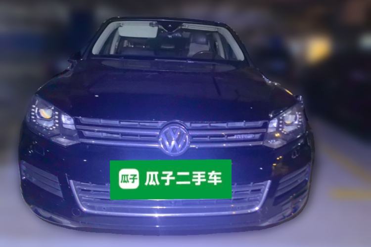 Used Volkswagen Touareg 2011 3.0 TSI Hybrid Front