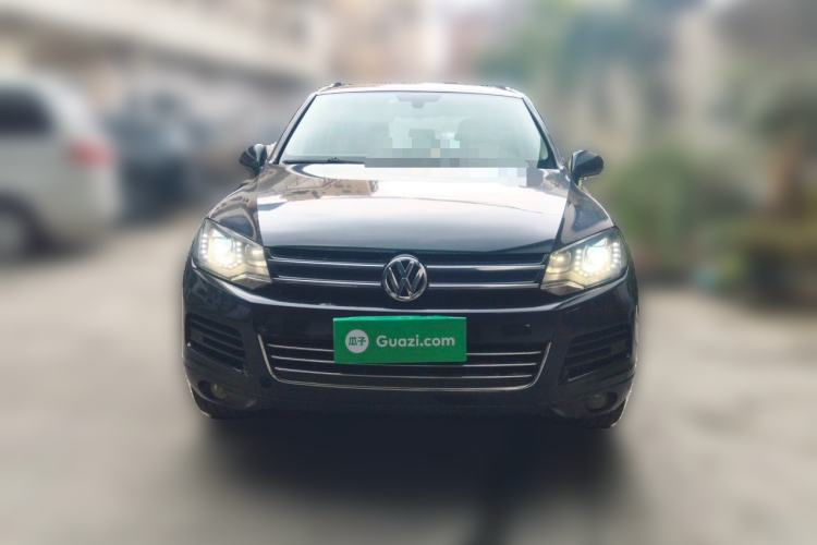 Used Volkswagen Touareg 2011 3.0 TDI Diesel Comfort Version Front