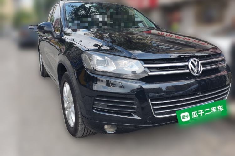Used Volkswagen Touareg 2011 3.0 TSI Standard Version Front Right 45 Deg