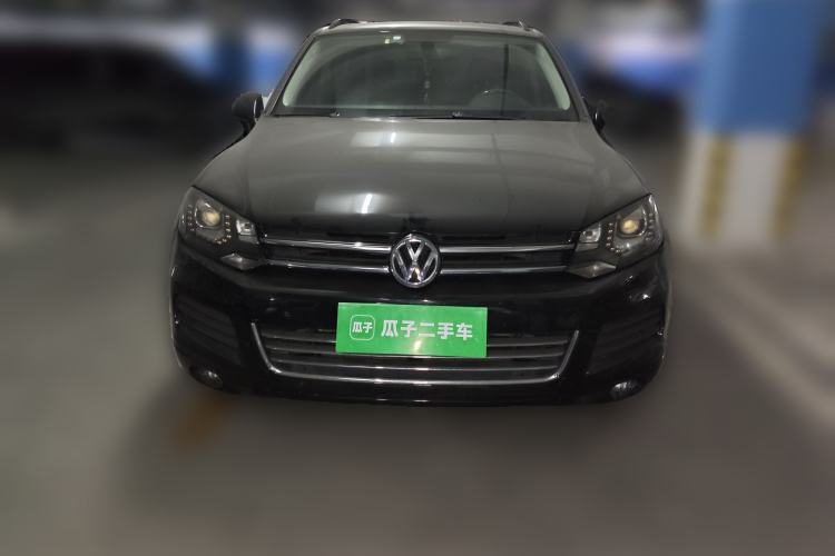 Used Volkswagen Touareg 2011 3.0 TSI Comfort Version Front